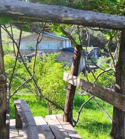 בית נופש Casa Do Monte קסטרו דאירה