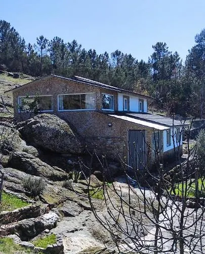 Vakantiehuis Casa Do Monte Castro Daire